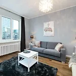Gonsiori 7 *
